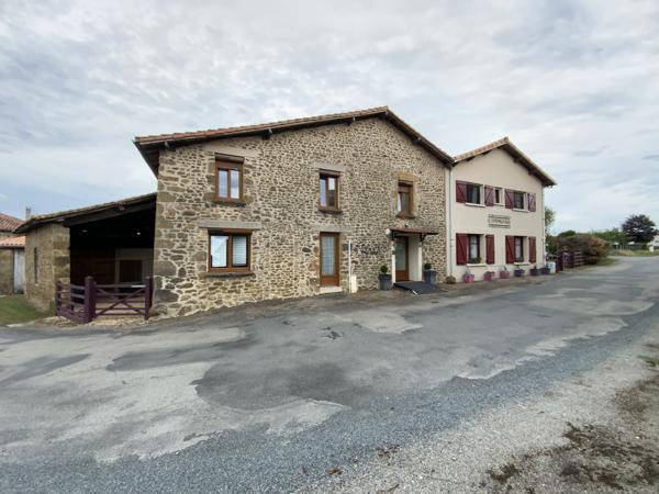 Maison
         16 pièces
        - 500 m² Exclusivité 346 000 € *