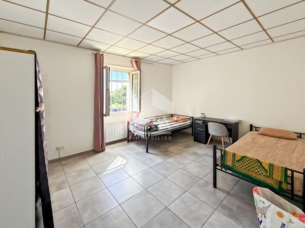 BATIMENT HISTORIQUE ENTRE L'ESTAQUE ET LE VIEUX-PORT