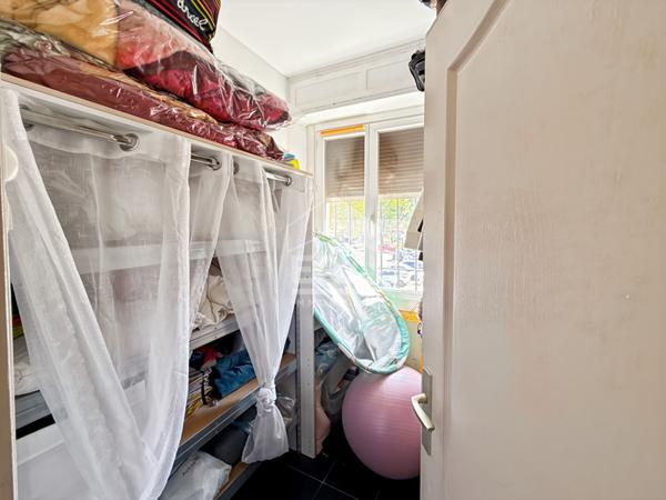 BATIMENT HISTORIQUE ENTRE L'ESTAQUE ET LE VIEUX-PORT