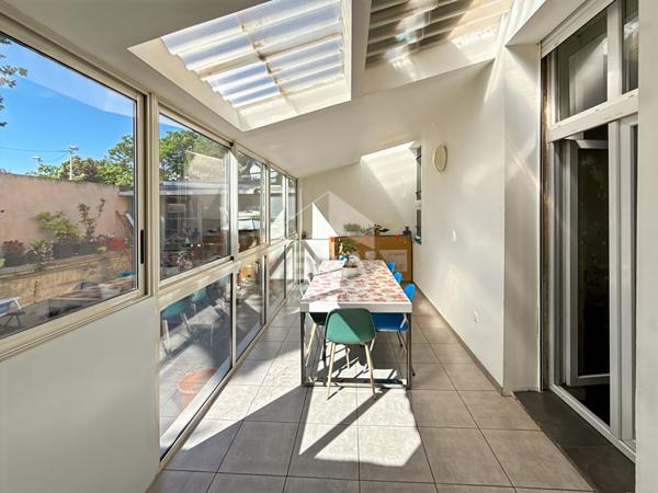 BATIMENT HISTORIQUE ENTRE L'ESTAQUE ET LE VIEUX-PORT