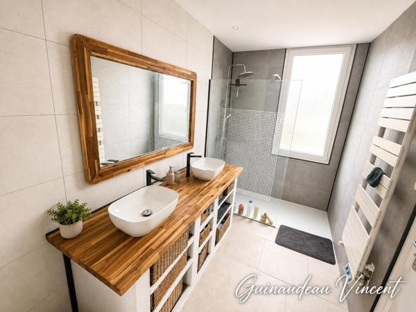 Maison à CHOLET, 49300 - 5 pièces 111m²