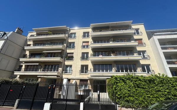 Appartement à vendre    3 pièces • 76,26 m2 Vincennes