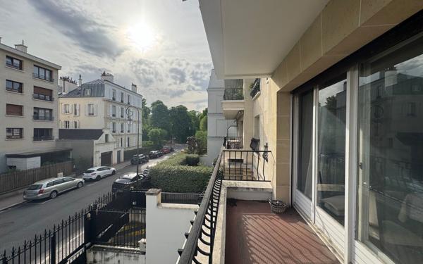 Appartement à vendre    3 pièces • 76,26 m2 Vincennes