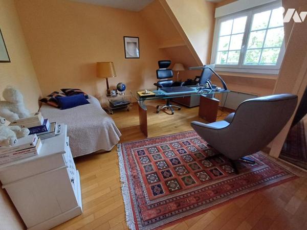 VALLÉE SAINT BLAISE - Pavillon familial d'une très belle superficie