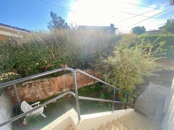 Lot de trois appartements loués