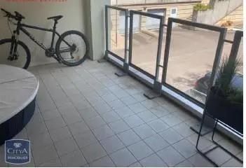 Appartement à louer 2 pièces 57m²