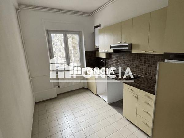 Location Appartement 2 pièces 37.6 m² - 2 RUE DE MESSEI Flers 61100