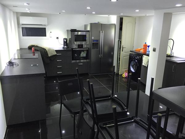 Maison
                                                                                                                                                                                                                                                                                                                        2 pièce(s)                                                                                                                                                                                                          1 chambre(s)                                                                                                                                                                                                          45  m²