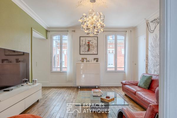 Maison familiale en coeur de ville avec piscine, terrasse, jardin et garage à Albert