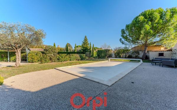 Maison à vendre    5 pièces •  Alba-la-Romaine