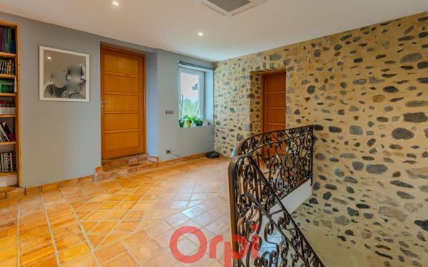 Maison à vendre    5 pièces •  Alba-la-Romaine