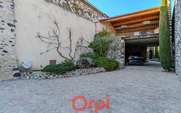 Maison à vendre    5 pièces •  Alba-la-Romaine