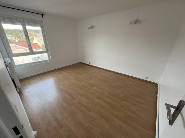 Appartement à louer |  Beynes |  4 pièces | 81 m²