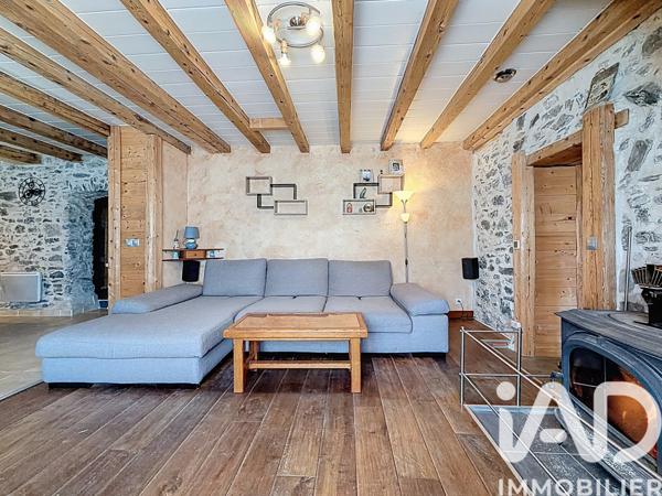Maison à vendre 6 pièces 170 m² Taninges