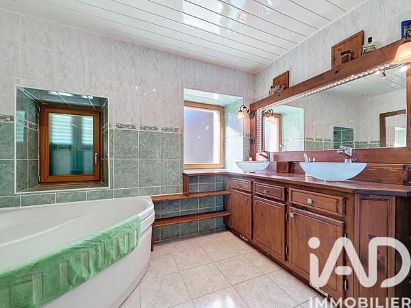 Maison à vendre 6 pièces 170 m² Taninges