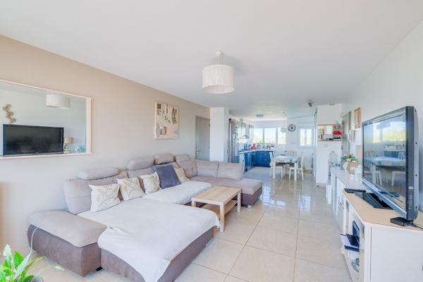 A vendre -Appartement T4 80m2 - Les Olives