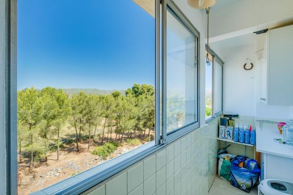 A vendre -Appartement T4 80m2 - Les Olives