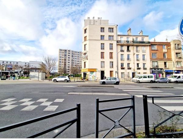 Fonds De Commerce - 120 m²