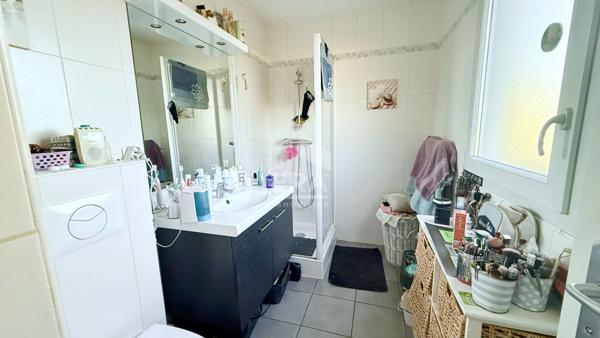 Appartement 4 chambres à vendre à Annecy - Dernier étage avec garages et terrasses