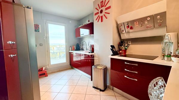 Appartement 4 chambres à vendre à Annecy - Dernier étage avec garages et terrasses