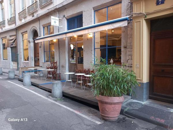 Fonds de commerce Restaurant/Bar à vendre plein centre LYON 1ER (69) avec Terrasse