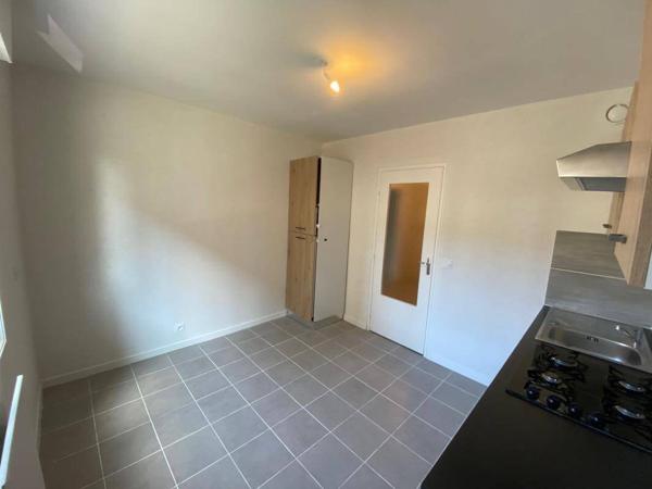 Appartement 3 pièces                                        - 42000 Saint-Étienne Réf : 12554