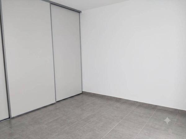 Appartement 1 pièce                                        - 42000 Saint-Étienne Réf : 12772