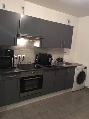 Appartement 1 pièce                                        - 42000 Saint-Étienne Réf : 12772
