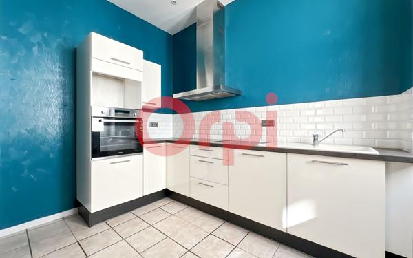 Appartement à vendre    2 pièces • 60 m2 Lyon 8