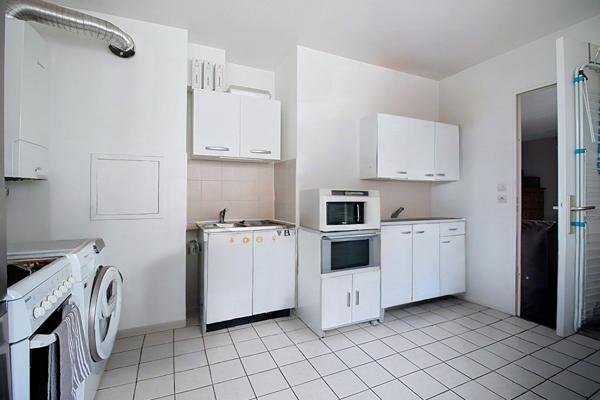 STUDIO RUEIL-MALMAISON, IDEAL INVESTISSEMENT LOCATIF, 5 MIN GARE RER, BOX