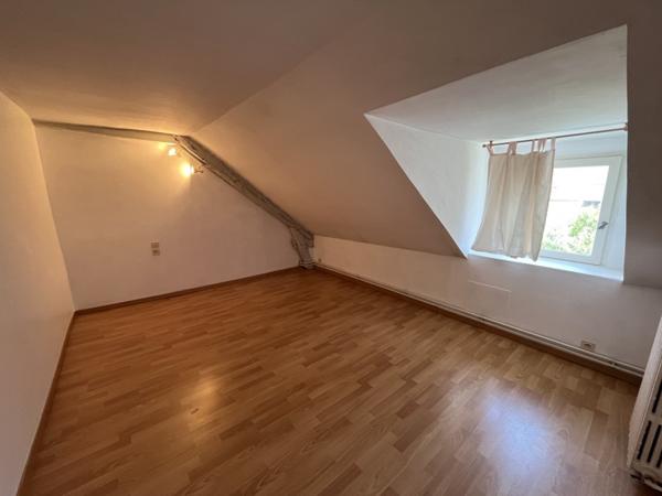 Maison à vendre 101 992 € Vierzon 4 p 139 m² DPE D