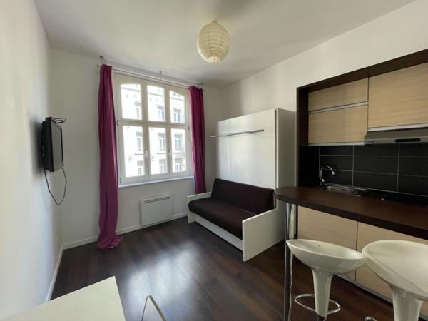 A LOUER : T1 à LILLE • • 570 € CC • Réf. G198-02