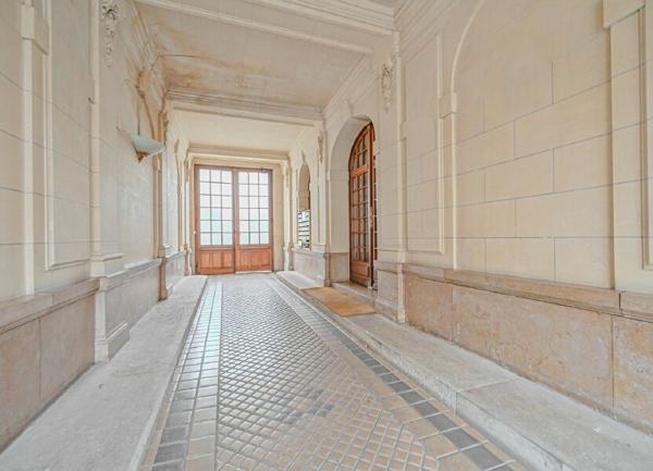 Appartement à vendre    1 pièce • 9,05 m2 Paris 12