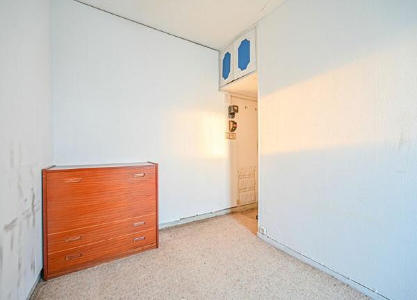 Appartement à vendre    1 pièce • 9,05 m2 Paris 12