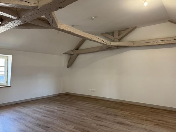 Appartement 3 pièces à louer Châtellerault - 86100 / Réf: 90302