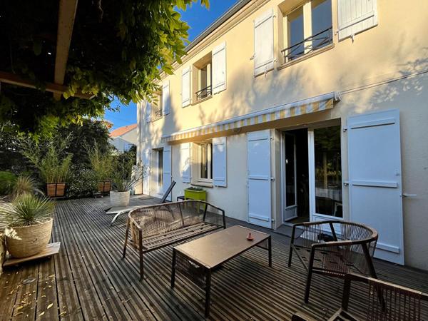 Maison à vendre sur la commune de L'Isle Adam - 5 chambres 7 pièce(s) 155.62 m2