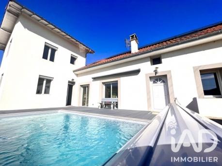 Location maison 9 pièces 190 m² Tarbes