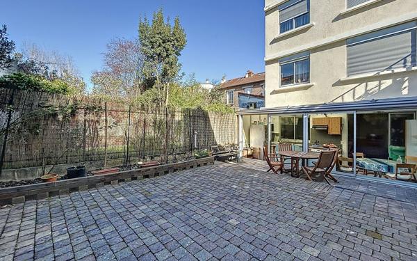 Appartement à vendre    2 pièces • 40,20 m2 Suresnes