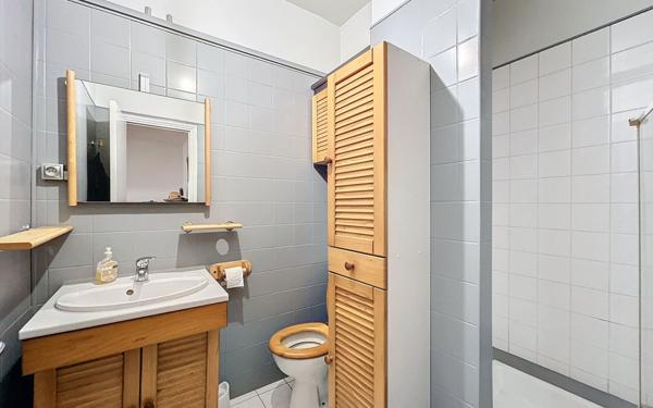 Appartement à vendre    2 pièces • 40,20 m2 Suresnes