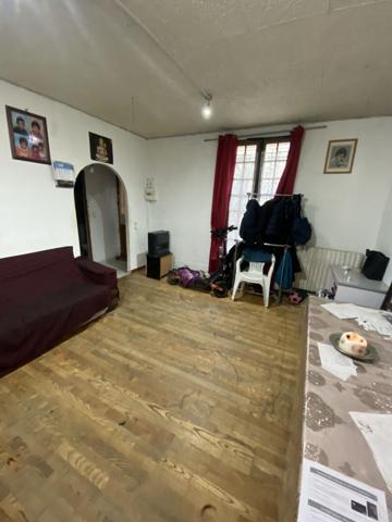 Maison Drancy 3 pièce(s) 60.60 m2 2 chambres 81m2 au sol