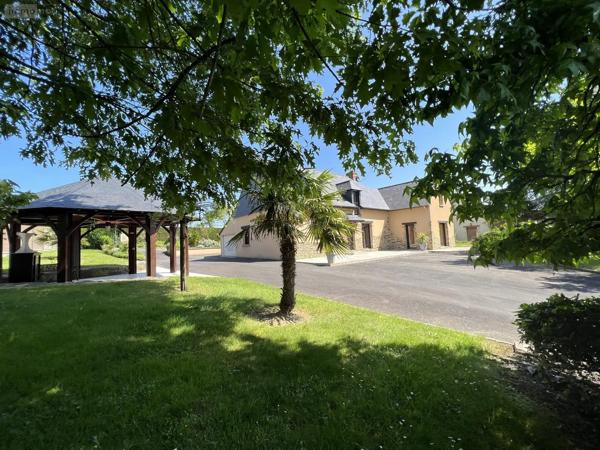 Achat - Maison Châteaugiron 35410 8 pièces 160 m 2 1650 m 2
