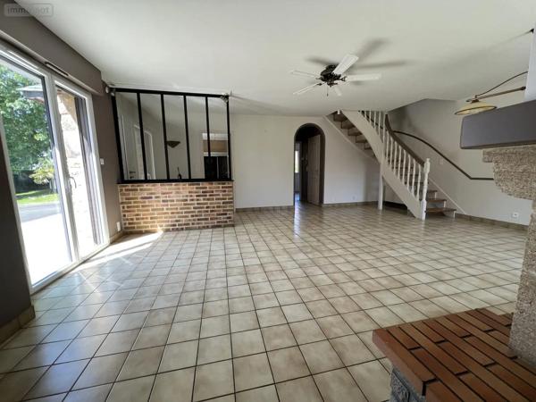 Achat - Maison Châteaugiron 35410 8 pièces 160 m 2 1650 m 2