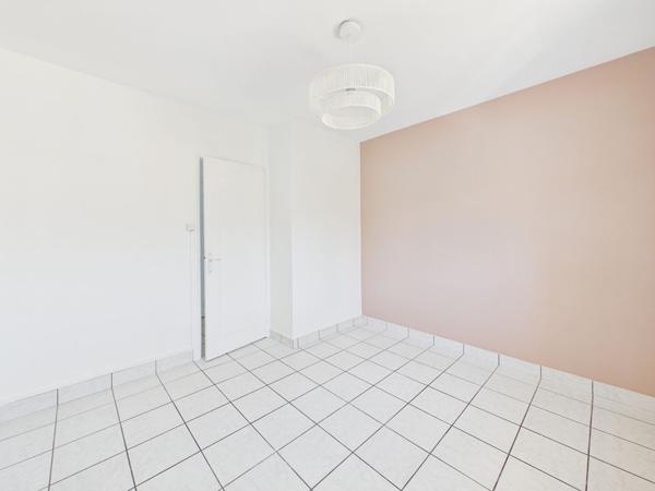 Appartement rénové T4 - 60 m2 quartier Montplaisir
