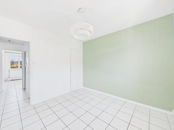 Appartement rénové T4 - 60 m2 quartier Montplaisir