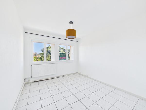 Appartement rénové T4 - 60 m2 quartier Montplaisir