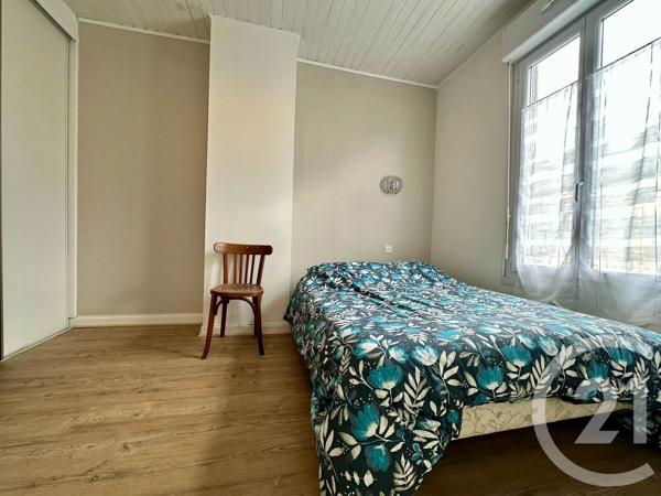 Maison à vendre  7 pièces - 169,64 m 2   FOUGERES  - 35