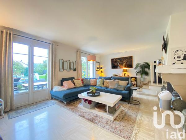 Maison à vendre 6 pièces 143 m² Brie-Comte-Robert