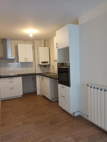 T III POITIERS - 3 pièce(s) - 70.64 m2