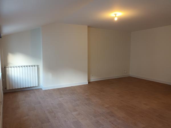 T III POITIERS - 3 pièce(s) - 70.64 m2