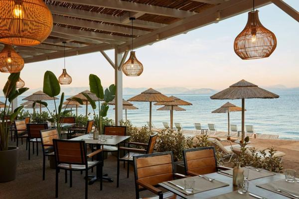 RESTAURANT – EMPLACEMENT RARE SUR LA FRENCH RIVIERA